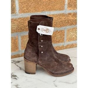Fiorentini + Baker Beth Boot in Brown Suede 5.5